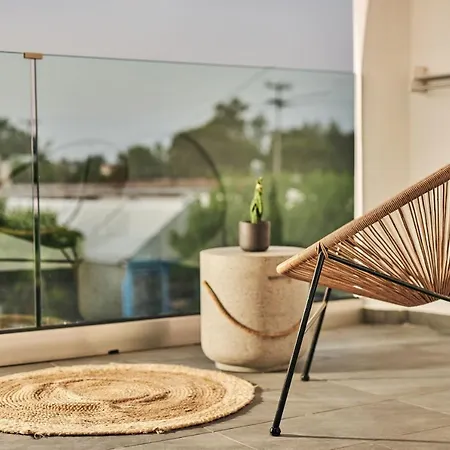 Amaroo - 250m From The Beach, By Zantewize *